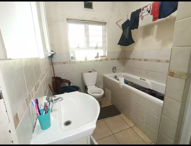 3 BEDROOM FLAT TO LET IN GLENWOOD